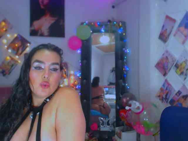 vanesaalatina vanesaalatina