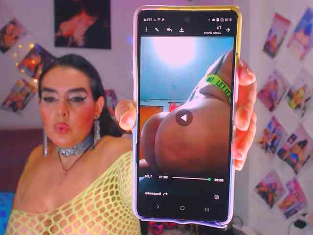 vanesaalatina Live Webcam on BongaCams