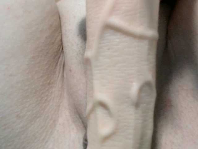 luhia555's BongaCams show and profile