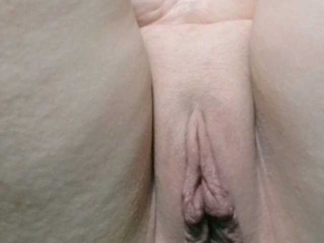 luhia555's BongaCams show and profile