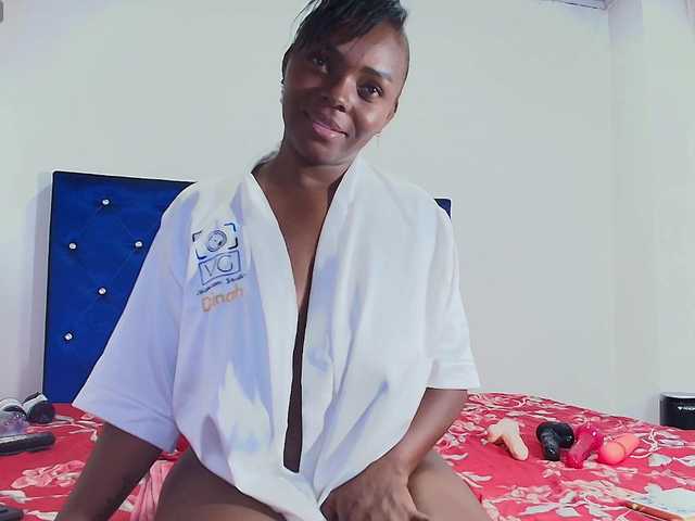 mommywebcam's BongaCams show and profile