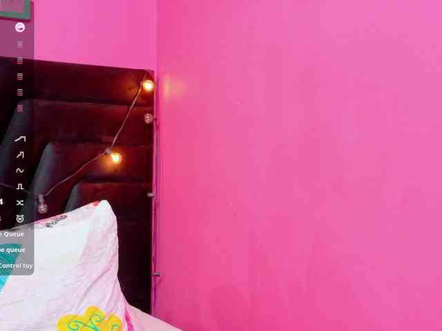 mommywebcam webcam