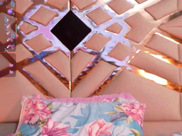 mommywebcam mommywebcam