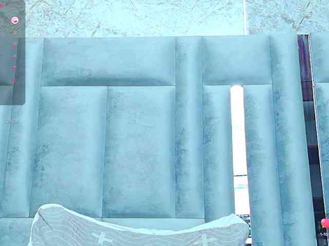 mommywebcam webcam