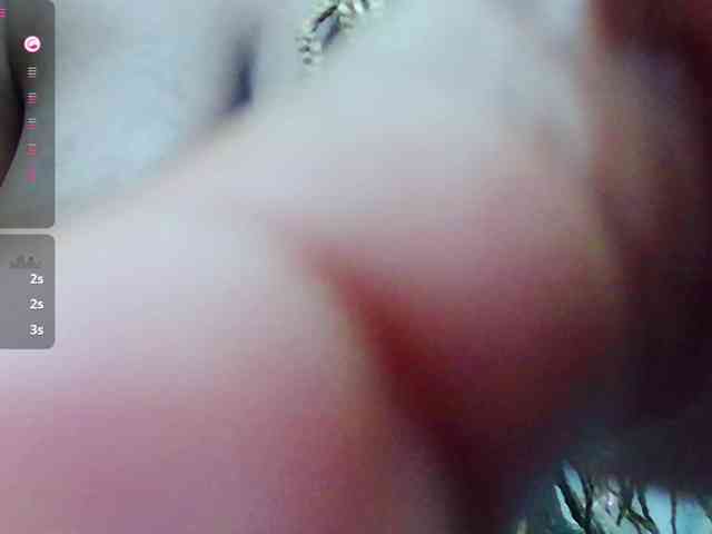 mommywebcam webcam