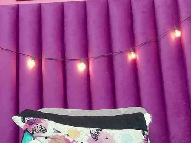 mommywebcam webcam