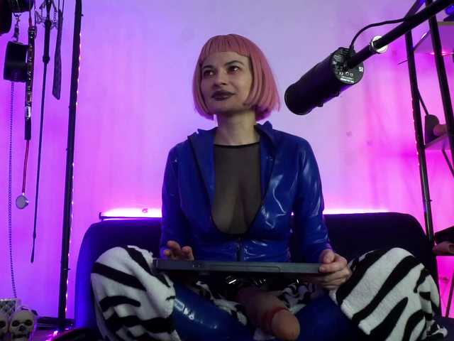 CyberGoddess's BongaCams show and profile