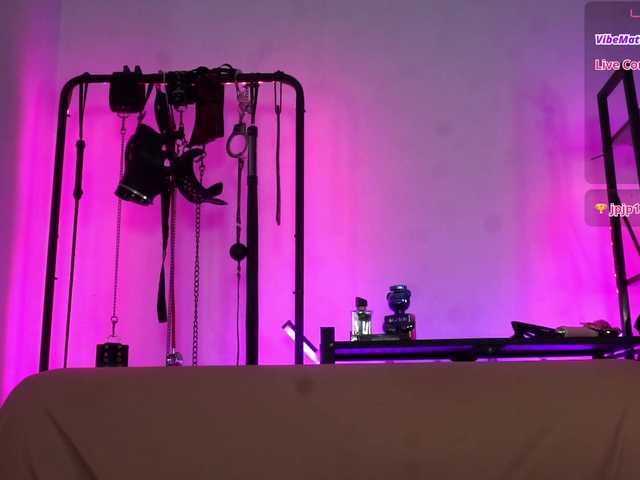 CyberGoddess's BongaCams show and profile