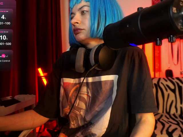 CyberGoddess's BongaCams show and profile