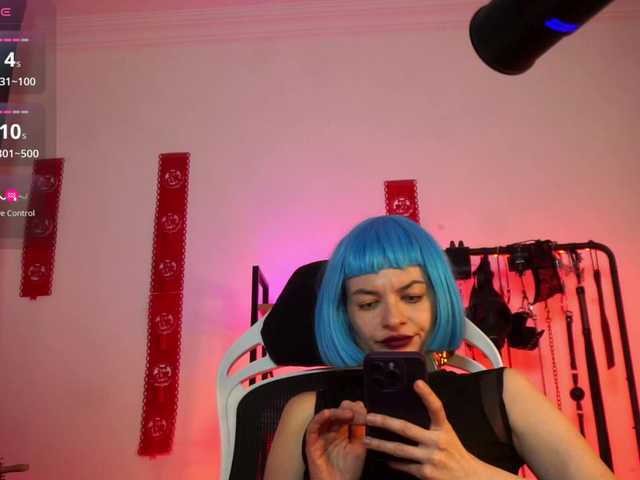 CyberGoddess's BongaCams show and profile