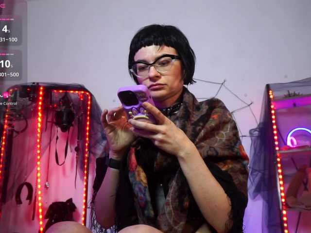  CyberGoddess chat room