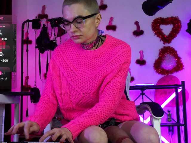 CyberGoddess — Femdomfetish shows.