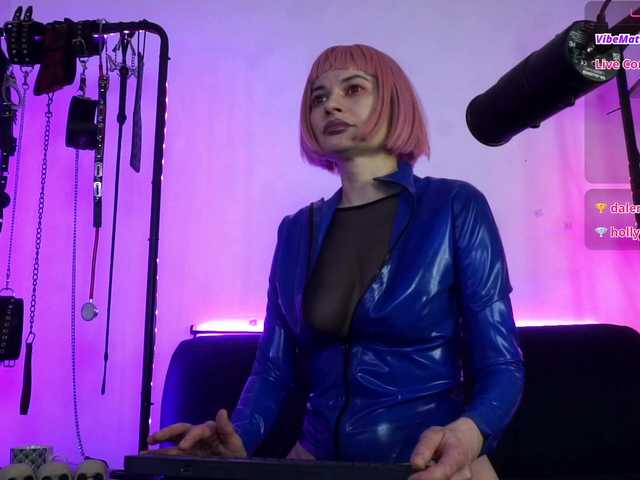 CyberGoddess's BongaCams show and profile