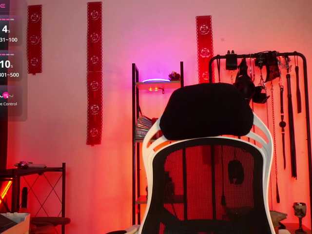 CyberGoddess's BongaCams show and profile