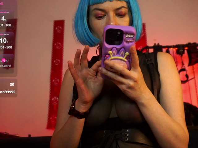 CyberGoddess's BongaCams show and profile