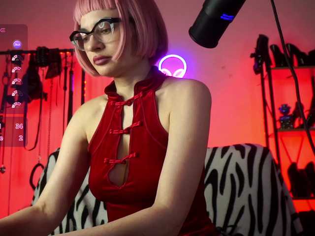 CyberGoddess's BongaCams show and profile