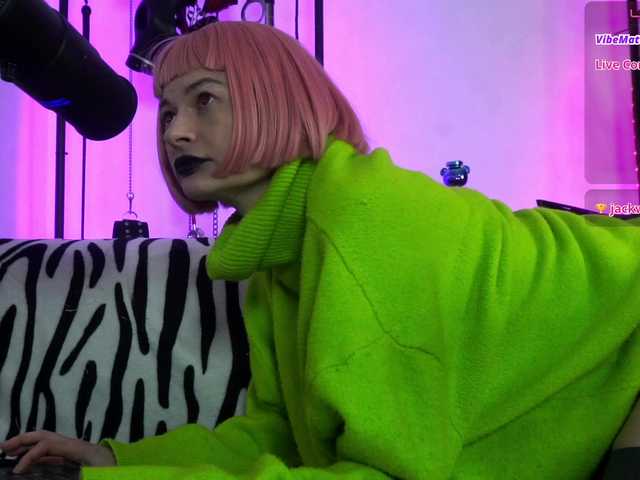 CyberGoddess's BongaCams show and profile