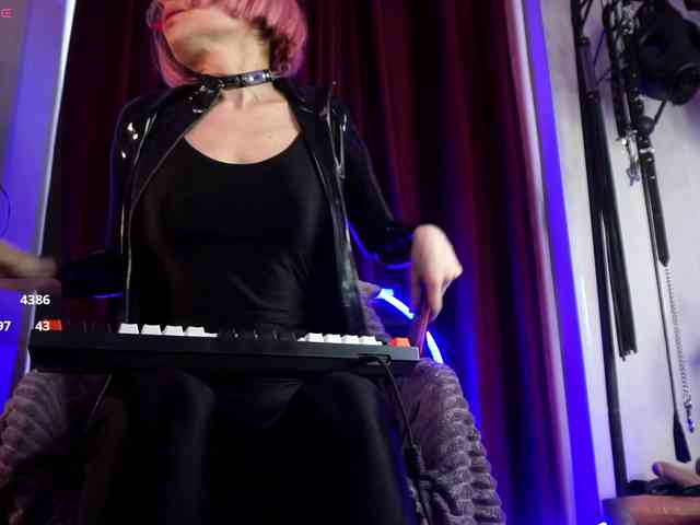 CyberXGoddess webcam