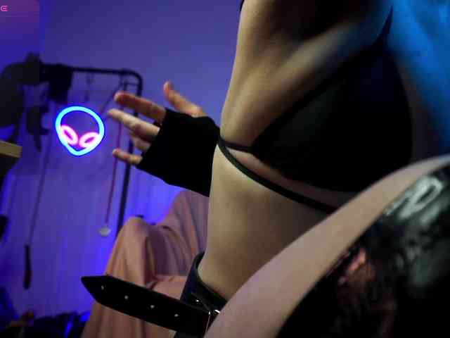 CyberXGoddess webcam