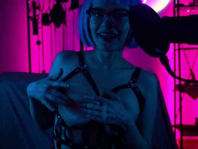 CyberXGoddess webcam