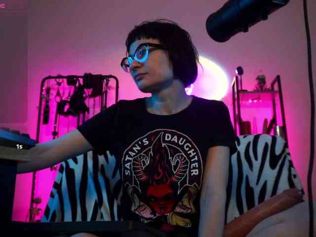 CyberXGoddess webcam