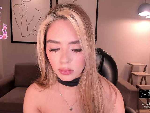 JuanitaClay from BongaCams