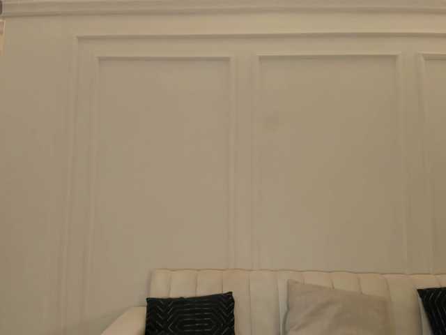 JuanitaClay's BongaCams show and profile