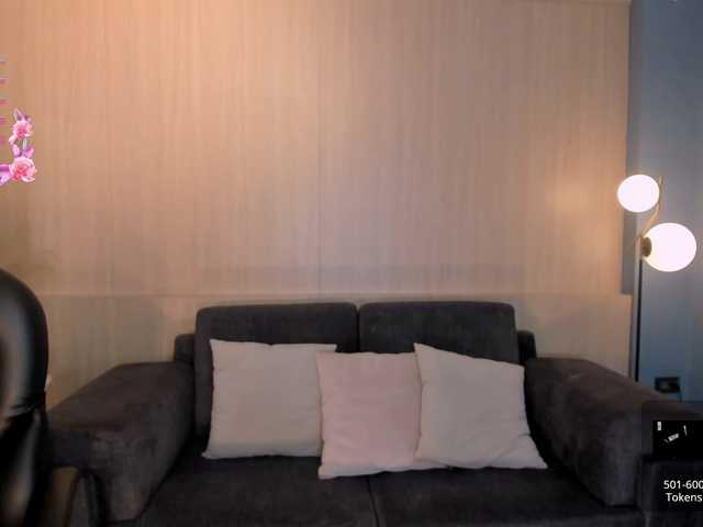 JuanitaClay's BongaCams show and profile