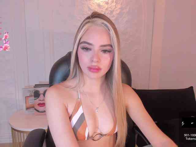 JuanitaClay webcam