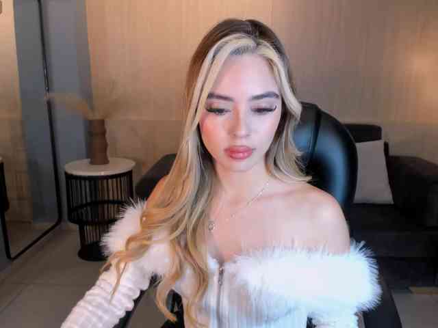 adult live sex cam JuanitaClay