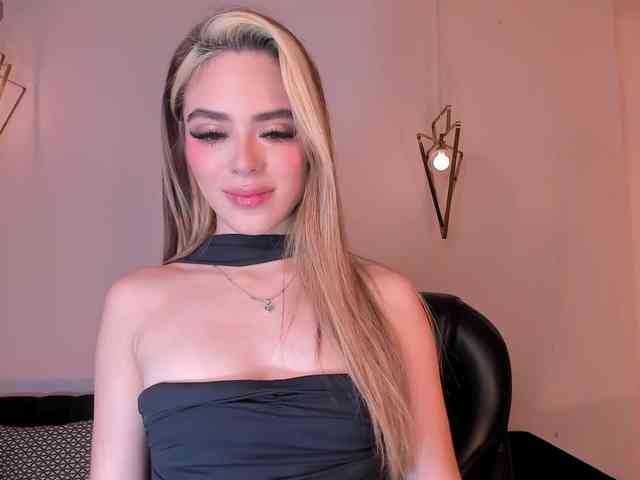 JuanitaClay Live Webcam on BongaCams