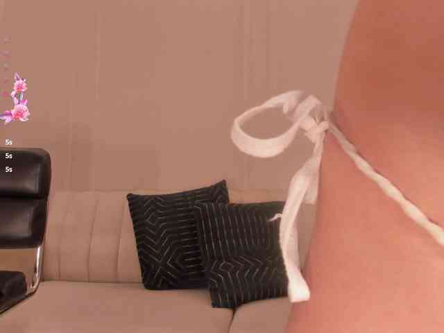 JuanitaClay webcam