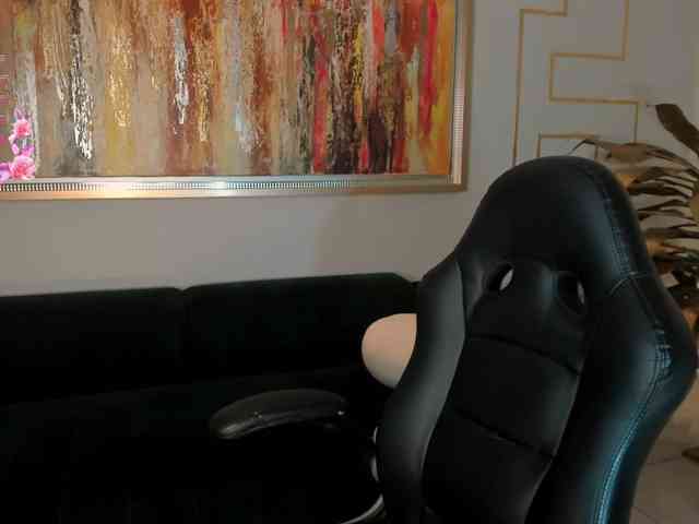 JuanitaClay webcam