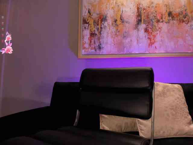 JuanitaClay Live Webcam on BongaCams