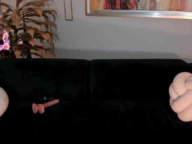 JuanitaClay webcam