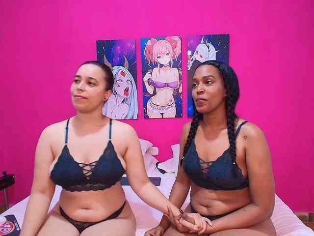 Black-White13 webcam