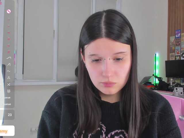 Charmesmi's BongaCams show and profile