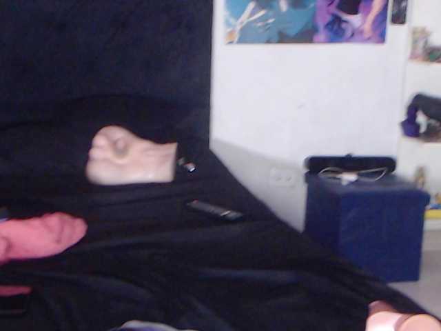 Darkiitty1's BongaCams show and profile