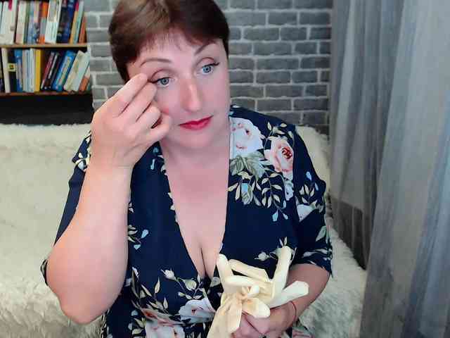 RainbowLady webcam