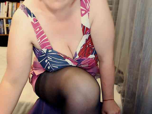 RainbowLady webcam