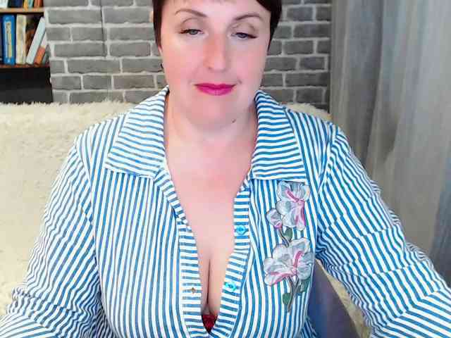 RainbowLady webcam