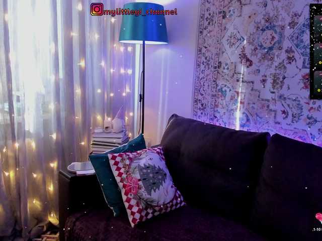 MyLittlegi from BongaCams is Freechat