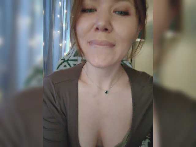 Sex chat gratuit in direct cu MyLittlegi pe BongaCams