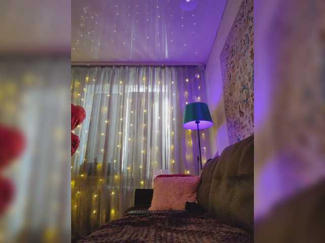 MyLittlegi's BongaCams show and profile