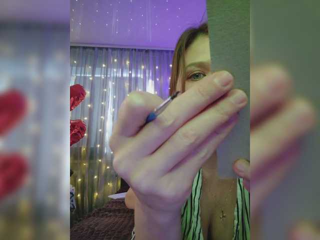 MyLittlegi's BongaCams show and profile