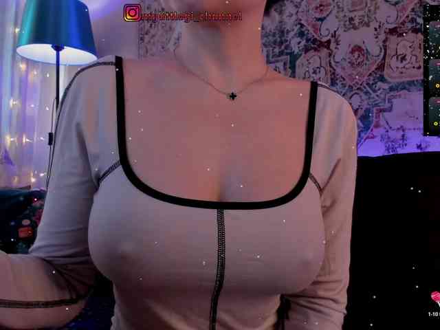 MyLittlegi Live Webcam on BongaCams