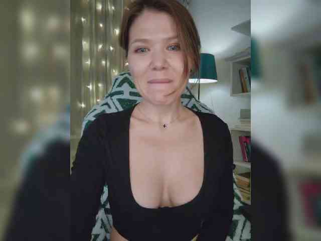 MyLittlegi's webcam live show