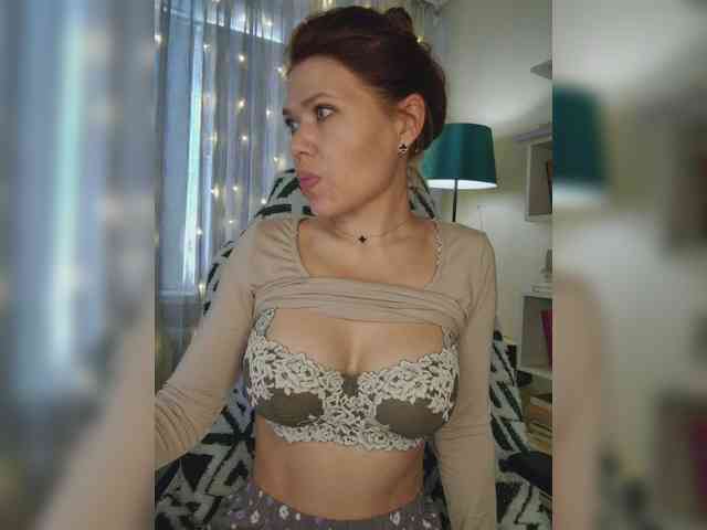 MyLittlegi's webcam live show