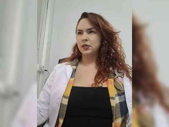 Doctora-Danna webcam
