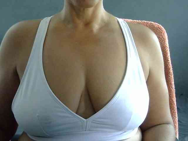 volupmilf webcam